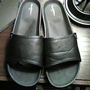 Good Fellows sandals